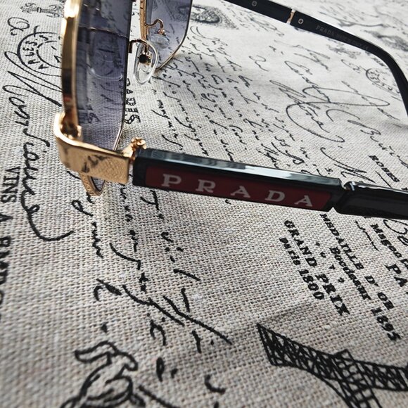 Prada Sunglasses - Picture 4 of 7